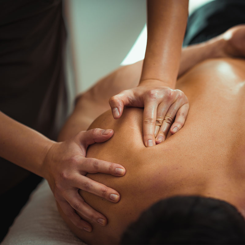 MASSAGGIO BACK & NECK con TERMOLIPOLISI ad infrarossi